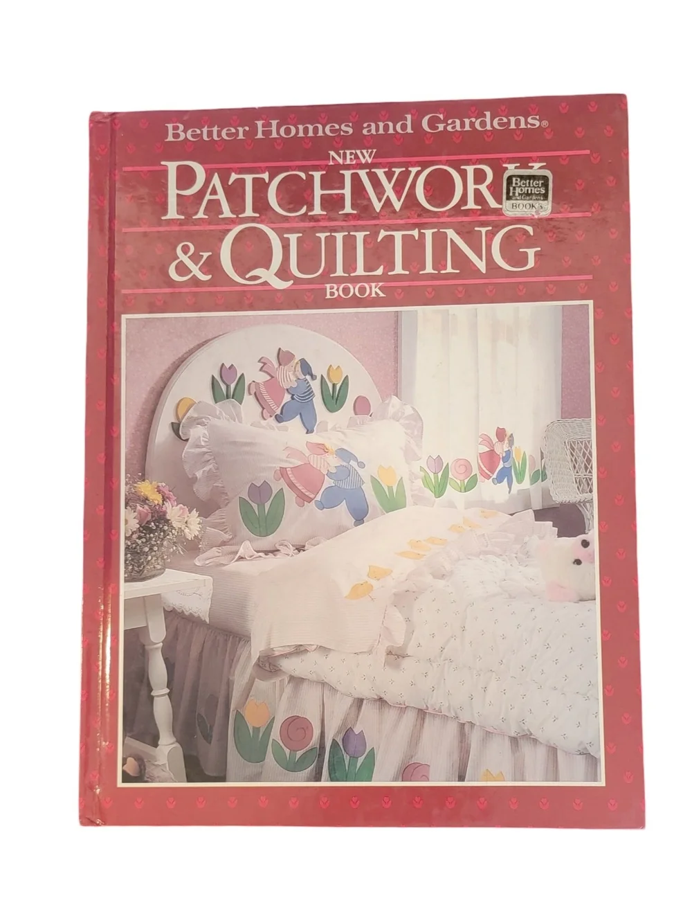 Better Homes And Gardens Patchwork & Quilting Book - Pink Cover